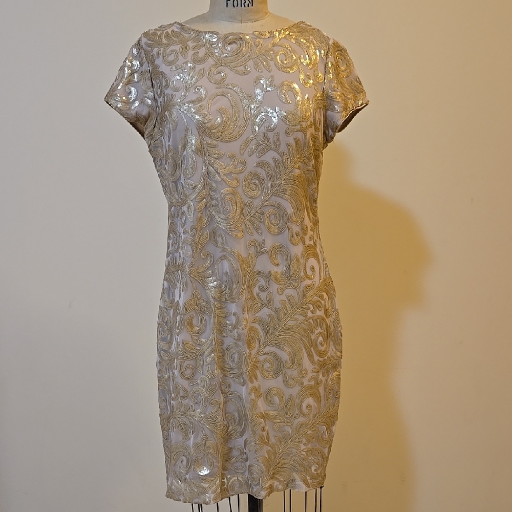 Elegant Gold Sequin Dress